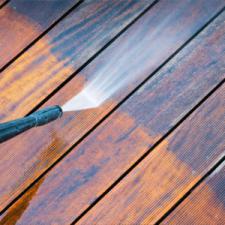 Deck fence cleaning